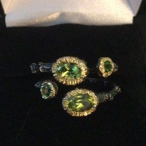 Genuine Top Quality Peridot Ring